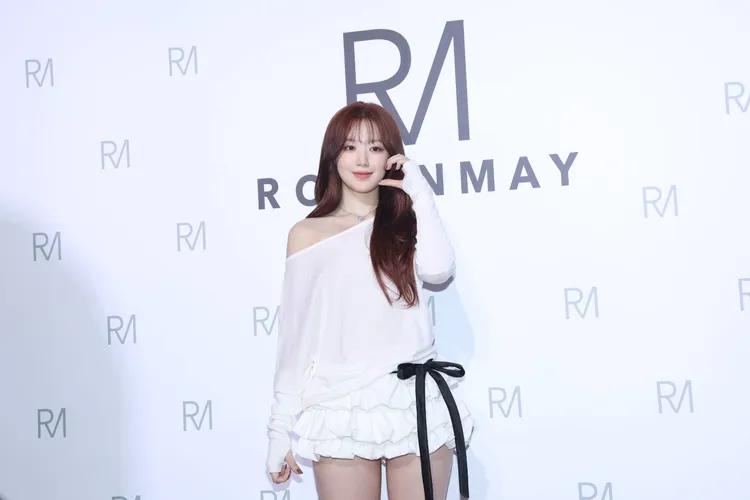 葉舒華造型相當甜美俏麗。讀者提供