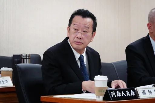 黃國昌爆陸軍蘭指部違法用「中國製」光電設備!顧立雄:軍備局將全面清查