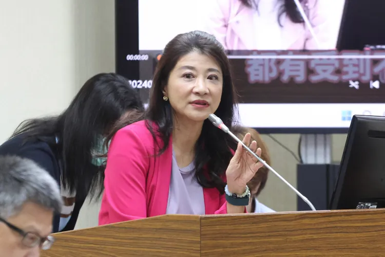 民進黨立委林楚茵呼籲，不要讓部長的美意被打折，讓基層弟兄仍然「無福消受」。記者彭欣偉攝