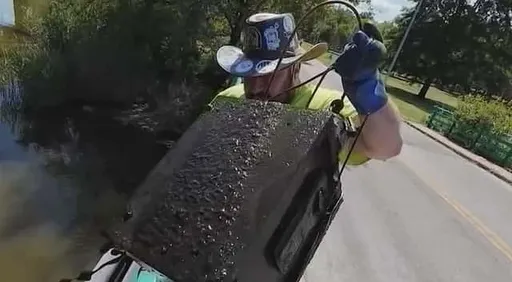 聽過「磁鐵釣魚」嗎？他隨手一撈就現賺300萬