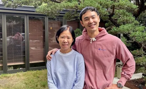 阮經天送母最後一程 感傷:媽媽變成蝴蝶了