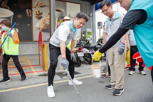 響應世界環境日!菸頭不落地 竹市動員1700位海陸環保志工守護環境