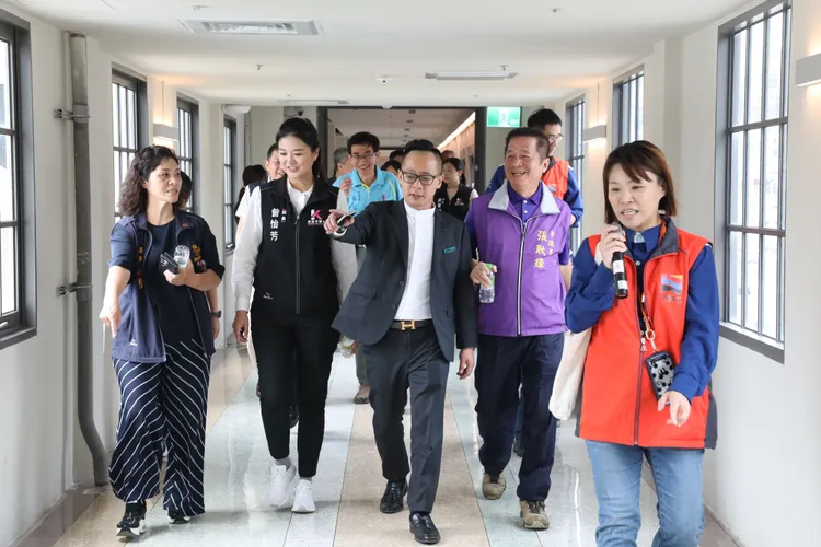 童子瑋帶隊參訪。翻攝照片