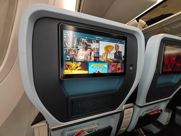 13吋個人娛樂系統表現可圈可點。田欣雲攝