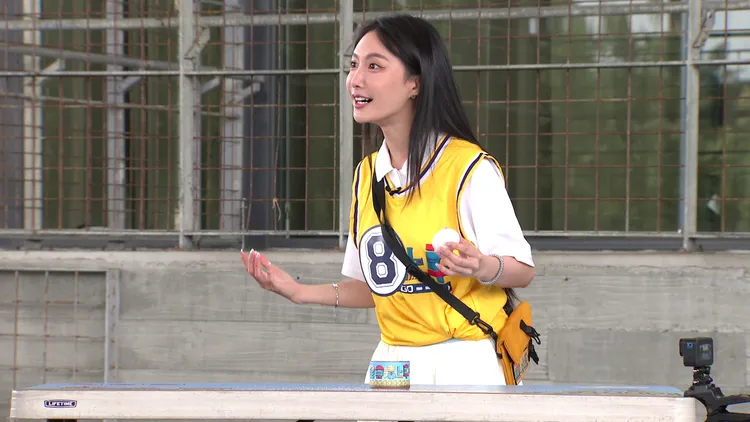 鄔又曦上場即過關，一臉錯愕。台視提供