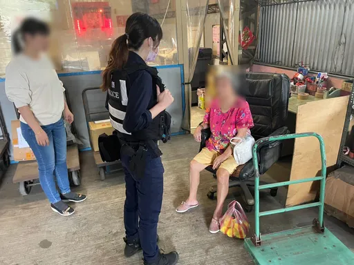 失智老婦外出迷途 警民合作助平安返家