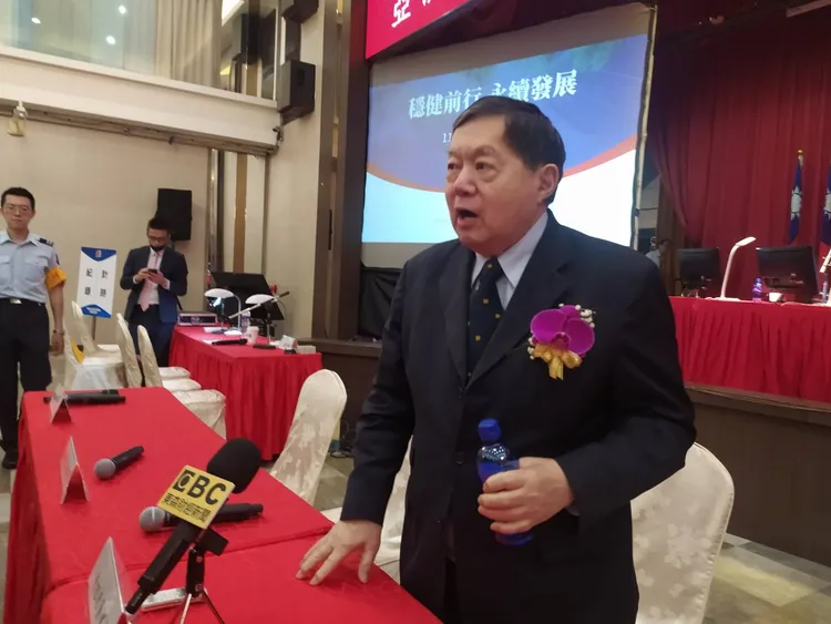 亞泥董事長徐旭東表示水泥產業將進入轉型時代。許麗珍攝