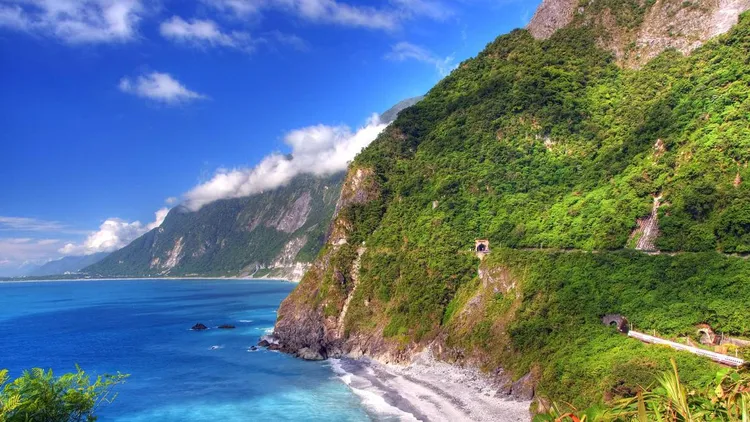 優惠專區也有搭配振興花蓮、等活動的優惠資訊。業者提供