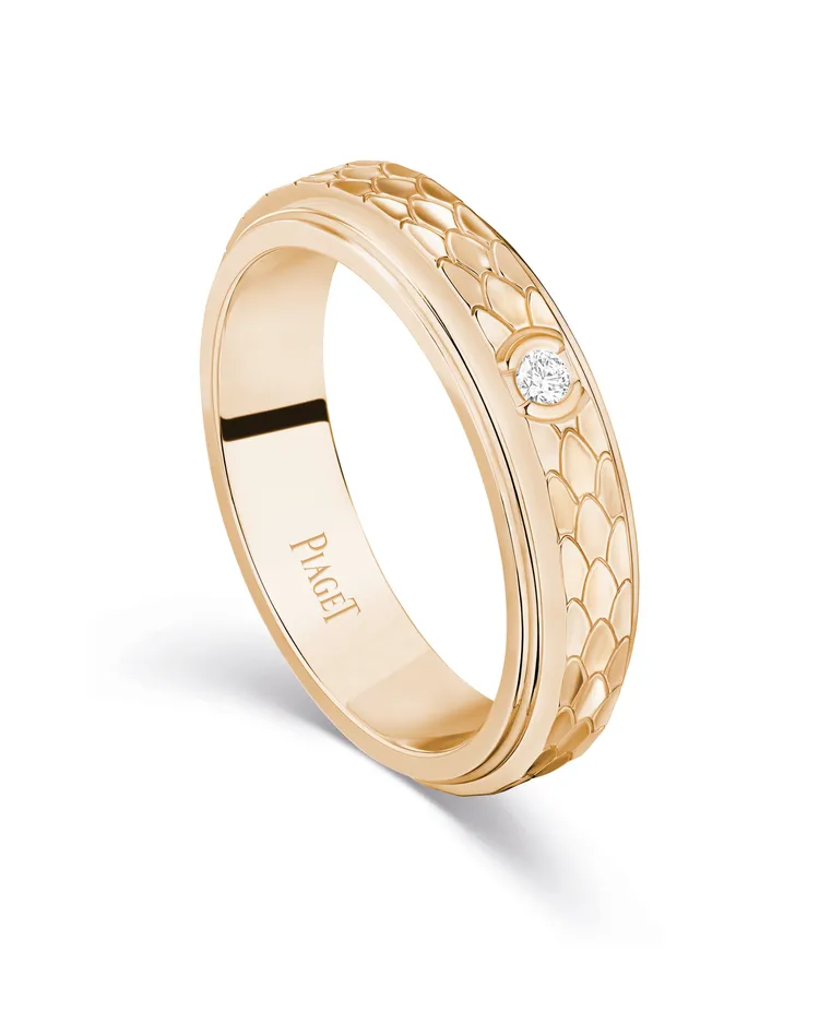 PIAGET Possession系列18K玫瑰金麟紋鑽石戒指，9萬4000元。品牌提供