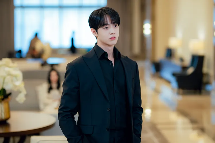 編劇認為金賢鎮會是下一個邊佑錫。friDay影音提供