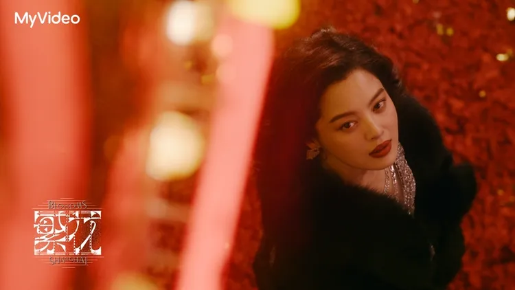 辛芷蕾飾演飯店女老闆「李李」。澤東電影、MyVideo提供