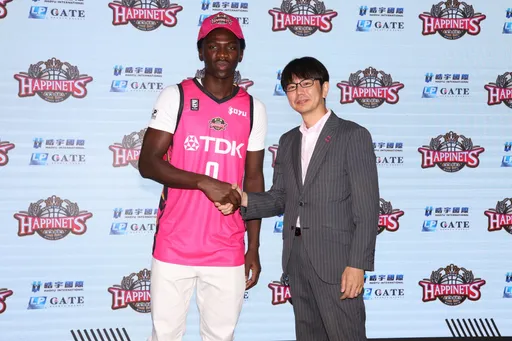 日、中、澳3國超過10隊搶阿巴西!經紀公司曝光簽約日本秋田隊內幕