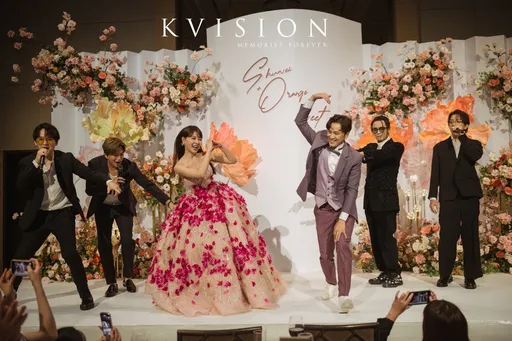 謝京穎踩12公分高跟鞋婚禮大跳16蹲 隔天慘了挺鐵腿硬上工