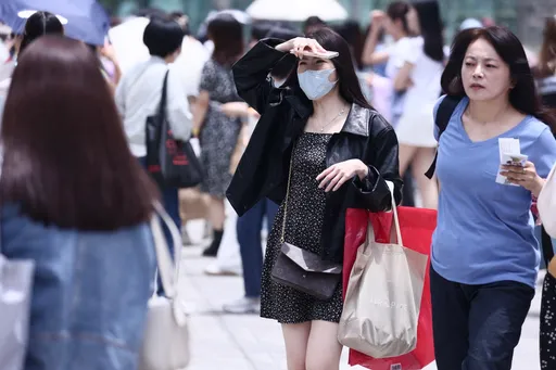 悶熱、午後暴雨天氣持續中！明恐飆36度以上　3張圖看本週天氣