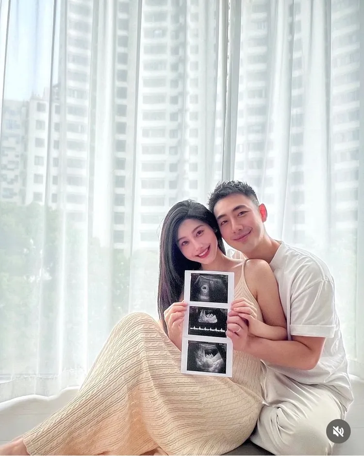 網友認出小予另一半是《模范棒棒堂》出身的阿良。翻攝小予IG