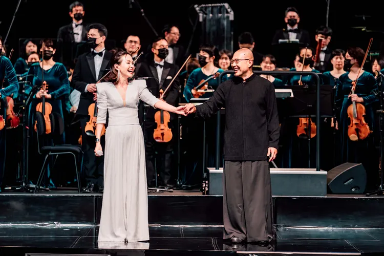 衛武營總監簡文彬攜手流行樂壇音樂大師羅大佑、金曲歌后彭佳慧，為臺灣古典音樂帶來跨界風情。衛武營國家藝術文化中心提供