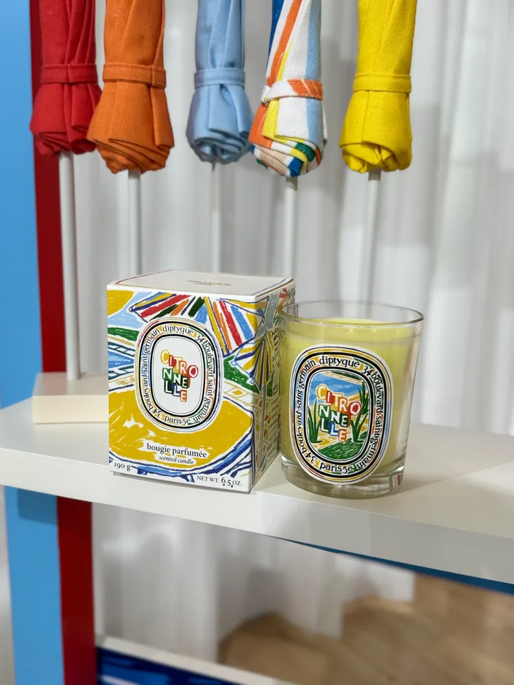 Diptyque限量夏日系列檸檬草香氛蠟燭，190g／2100元。張家玲攝