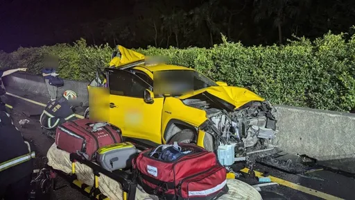 國1湖口南向路段8車追撞 10人輕重傷送醫