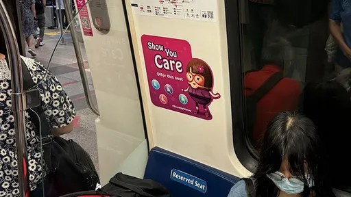 人家的長者！星國地鐵伯：學生讀書很費神才是需要位子休息的人