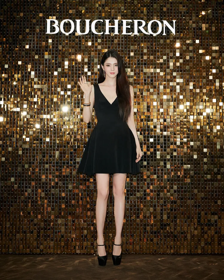 韓素希日前現身在南韓首爾聖水洞舉辦的BOUCHERON期間限定Quatre精品店開幕。品牌提供