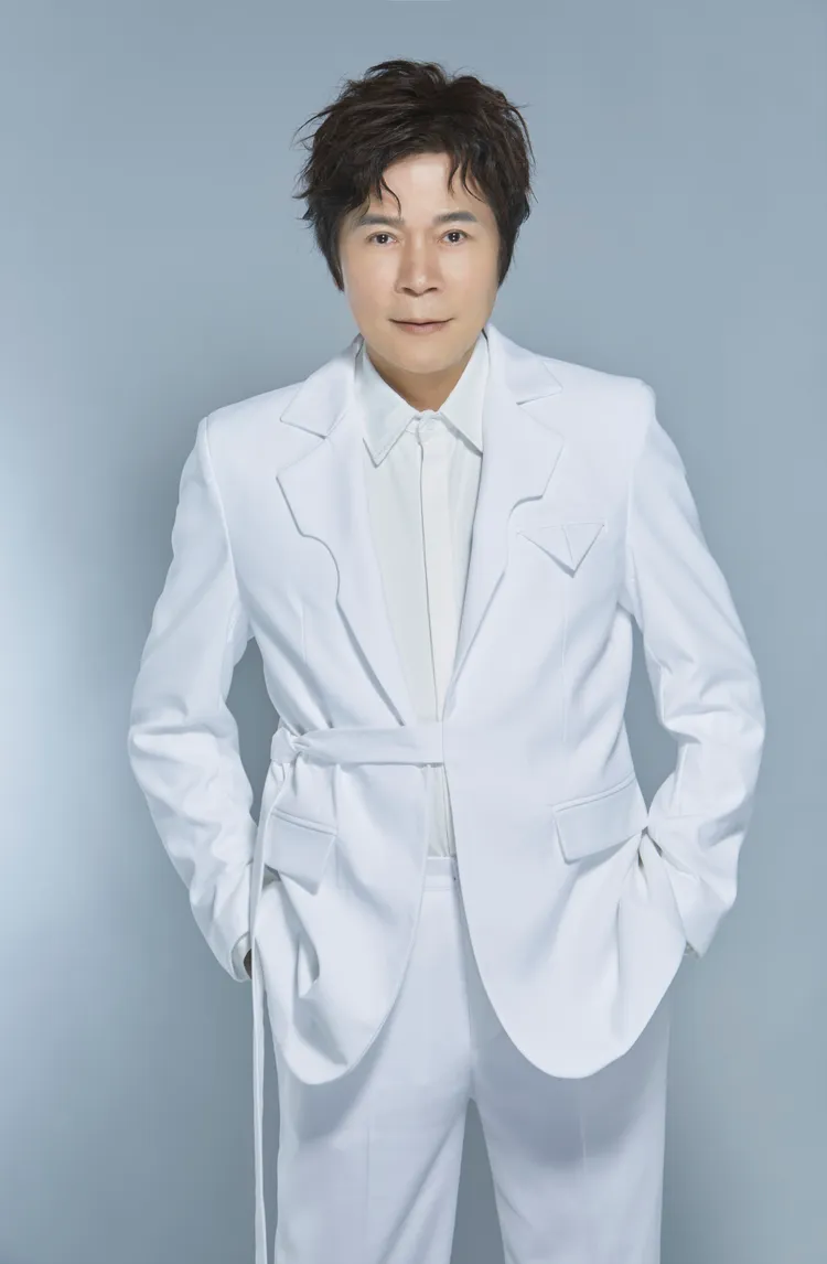 高流今宣布六金歌手洪榮宏今年將再度參與藍寶石大歌廳演出。高流提供