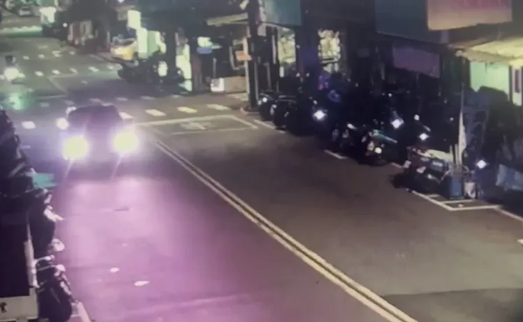 嫌犯開車將陳男丟包。警方提供