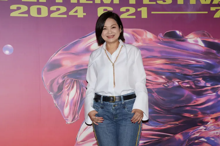 楊貴媚。莊宗達攝