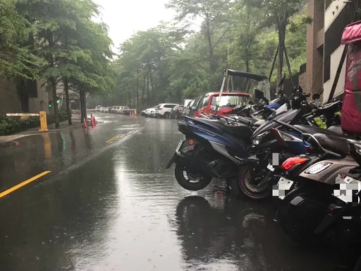 基隆新豐街車流交通繁雜!屢釀車禍意外 議員、交通處會勘改善