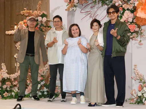 鍾欣凌吃張書偉喜酒帶塑膠袋包菜尾 《我的婆婆》紅包總數「厚如枕頭」