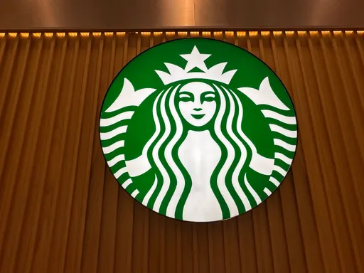 來杯咖啡醒腦吧!星巴克前員工傳授7個不浪費錢絕招