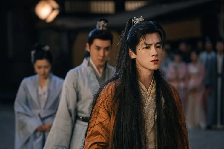 《長風渡》中白敬亭為宋軼自鞭。中視提供