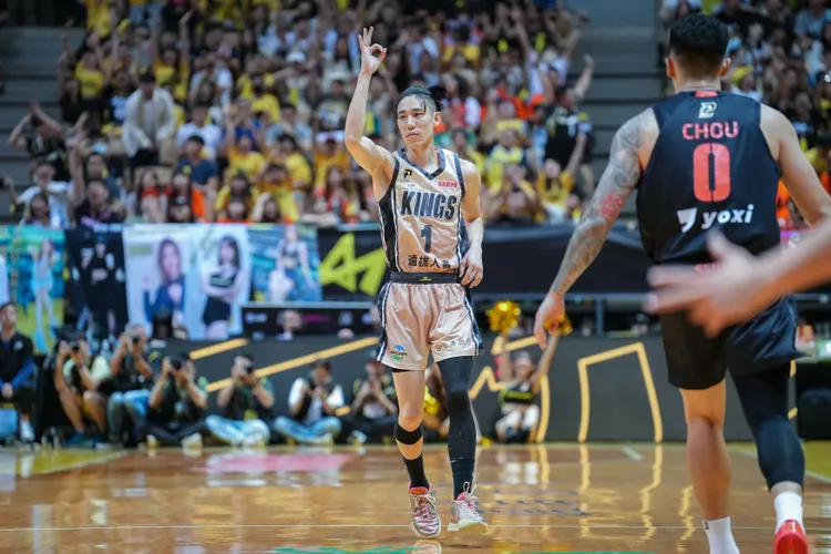 林書緯(左)。PLG