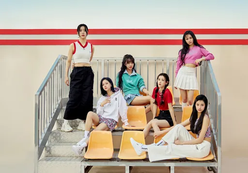 女團「幻藍小熊」甜到被蜜蜂叮 土味情話一出全員起雞皮疙瘩