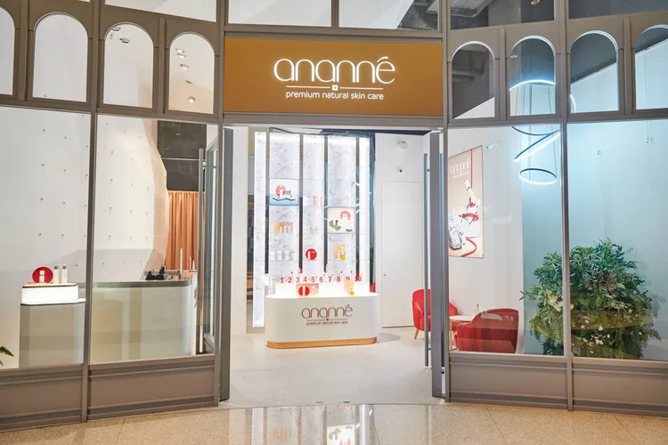 ananné位於Bellavita的店櫃。品牌提供