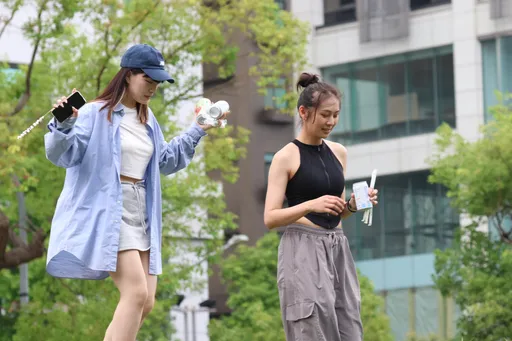 2縣市熱飆36℃！北、東北午後防大雨　全台悶熱「紅一片」