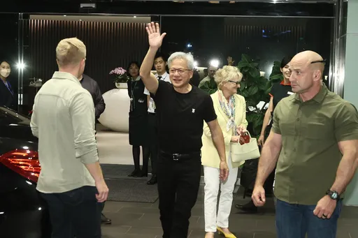 黃仁勳搭專機離台 喊今年還會來!下一站夏威夷豪宅度假