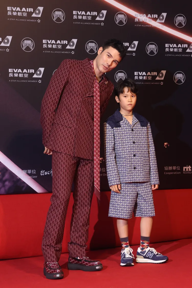 鳳小岳兒子很酷。彭欣偉攝