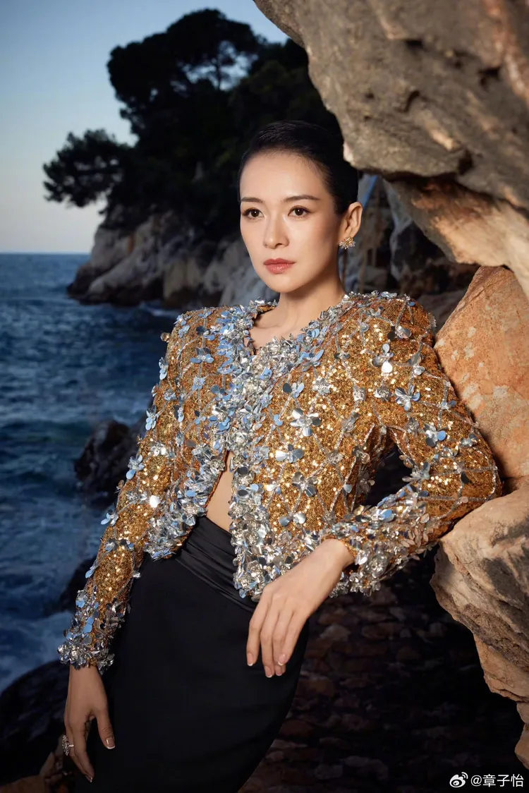 章子怡懷念鄭佩佩。翻攝章子怡微博