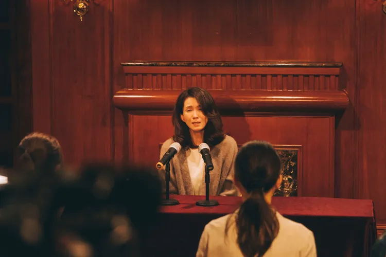 葉全真在《塑膠花》為了救回女兒娜娜溫情喊話。