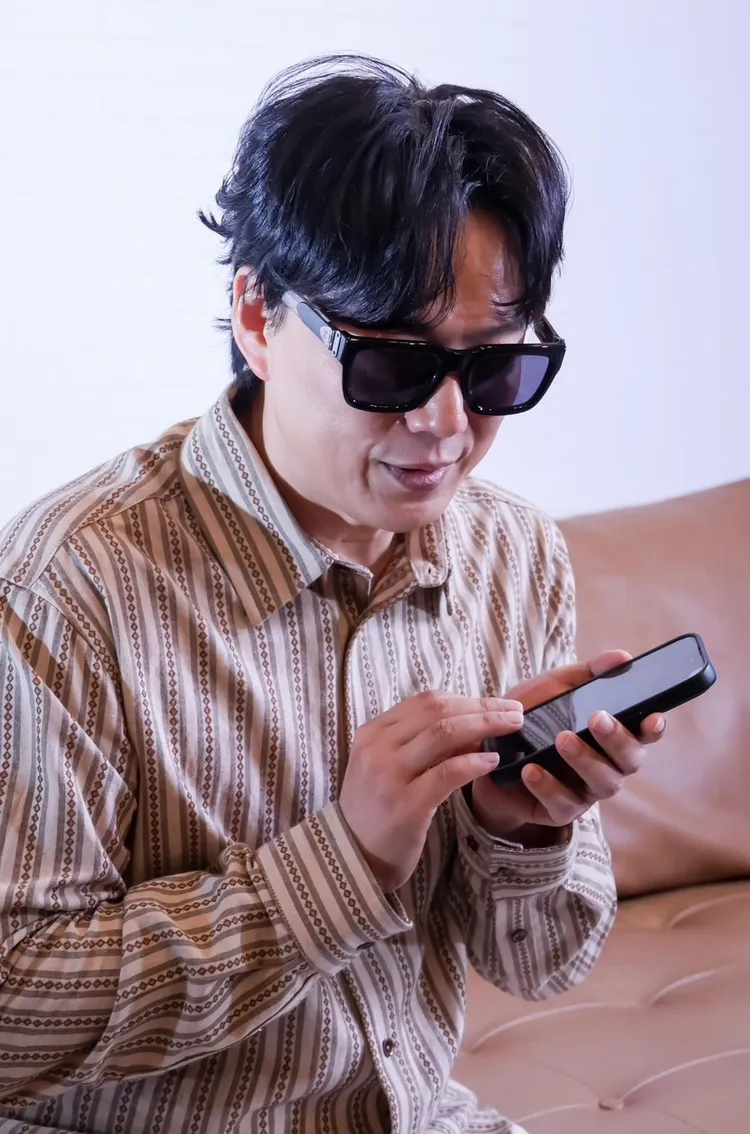 蕭煌奇「聽」聲音股票下單。莊宗達攝