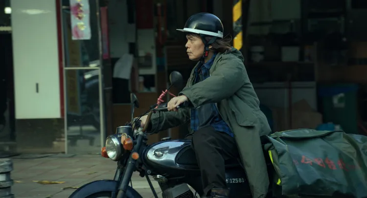 久沒參與戲劇演出的伍佰接演原因竟是「只有獨角戲」。華映娛樂提供