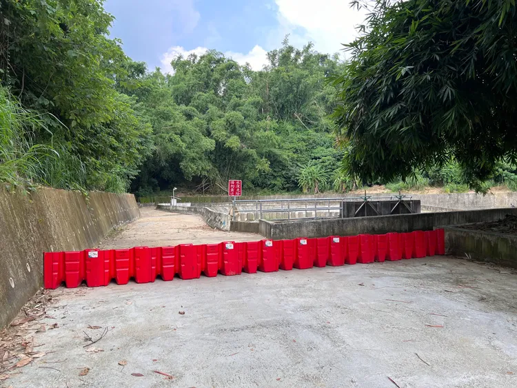 大內區石林里沉砂池防水擋板預佈完成。南市府提供