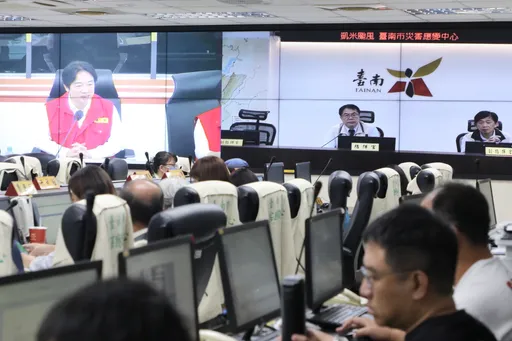 凱米風雨漸強又逢天文大潮!南市嚴陣以待 黃偉哲視察防災進度