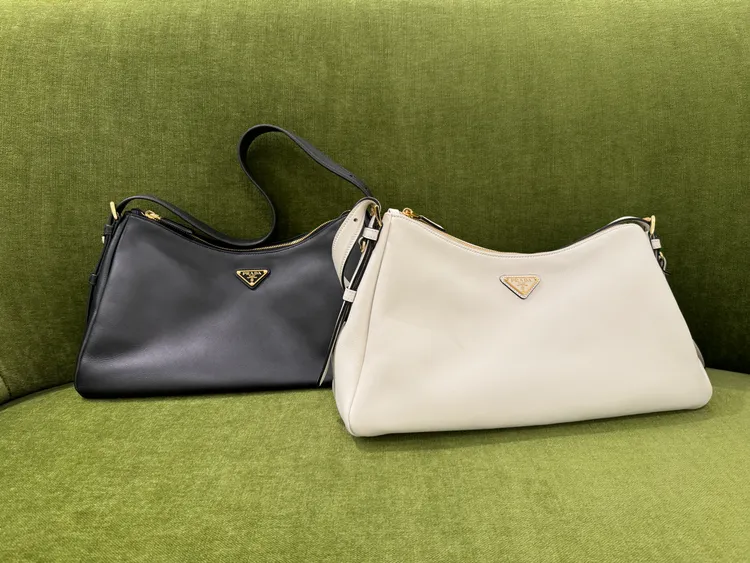 Aimée皮革肩背，各10萬5000元。張家玲攝