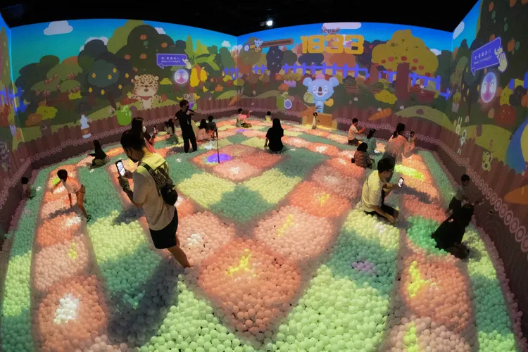 高流鯨魚堤岸O1夢境現實提供MR沉浸式劇院體驗券。高流提供