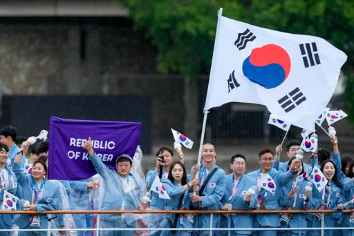 巴黎奧運|南韓人怒!開幕遊河進場時國名竟被播報成「北韓」