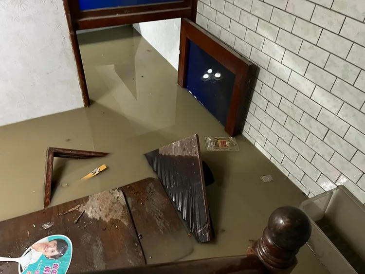 水淹田寮，屋內也受害。翻攝「田寮魂田寮大小事」臉書