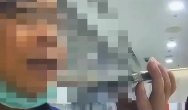 與詐團成員通話。警方提供