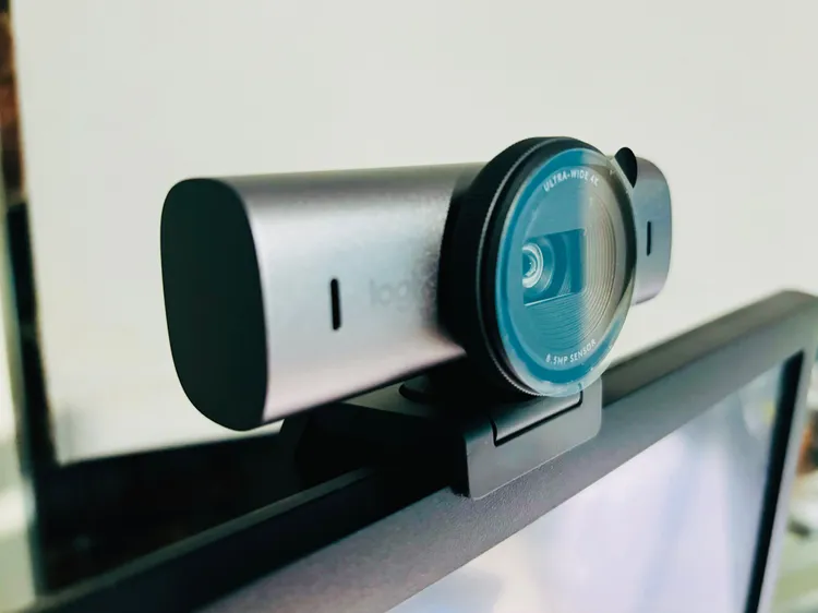 若是擔心隱私的朋友，可以使用隱私遮罩來關上鏡頭。趙筱文 攝。