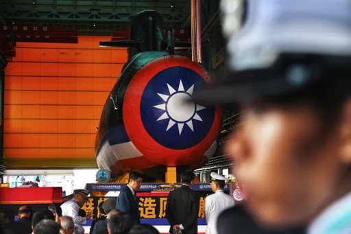 「海鯤號」國造潛艦今啟動出塢 準備裝載魚雷 乾塢昨起注水